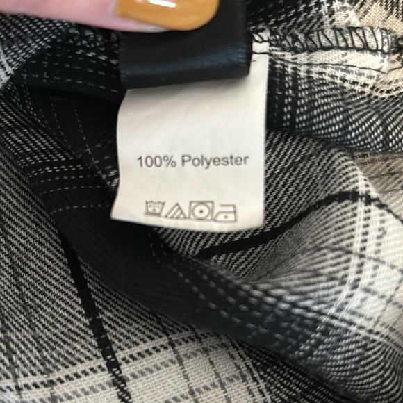 Flannel Shirt - Picture 6 of 7